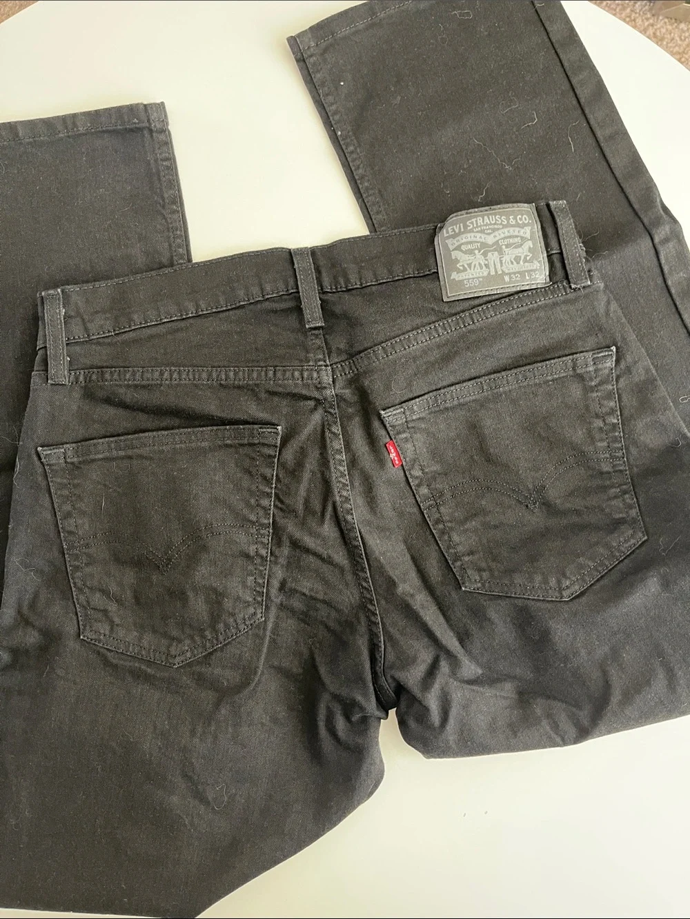 Levis classic black